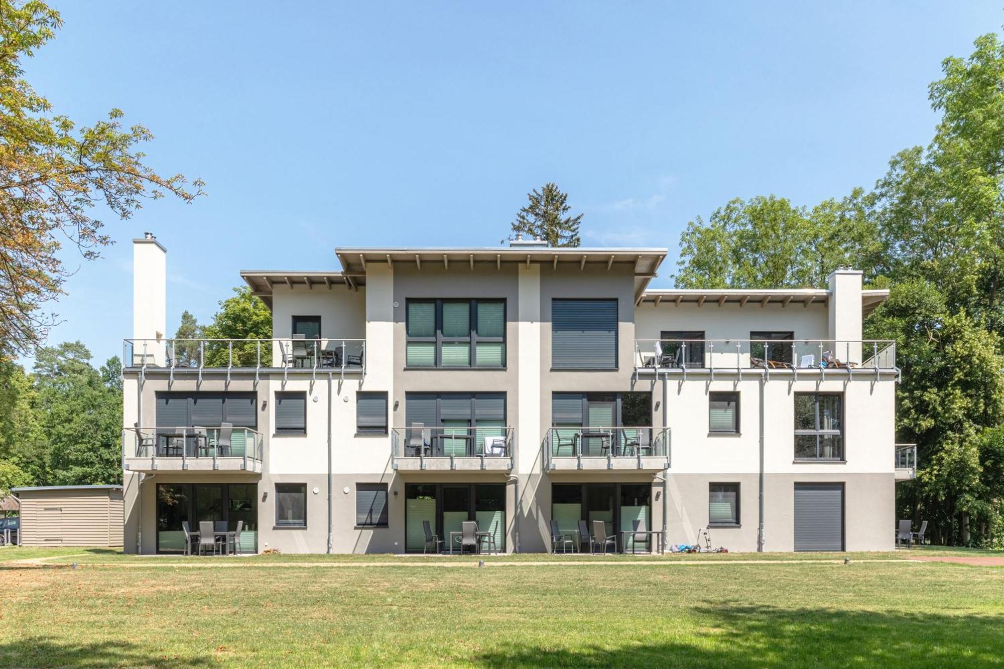 Gluecksraum - Modernes Apartment Mit Panoramablick, Kamin & Wohlfuehlambiente Krakow am See Eksteriør bilde